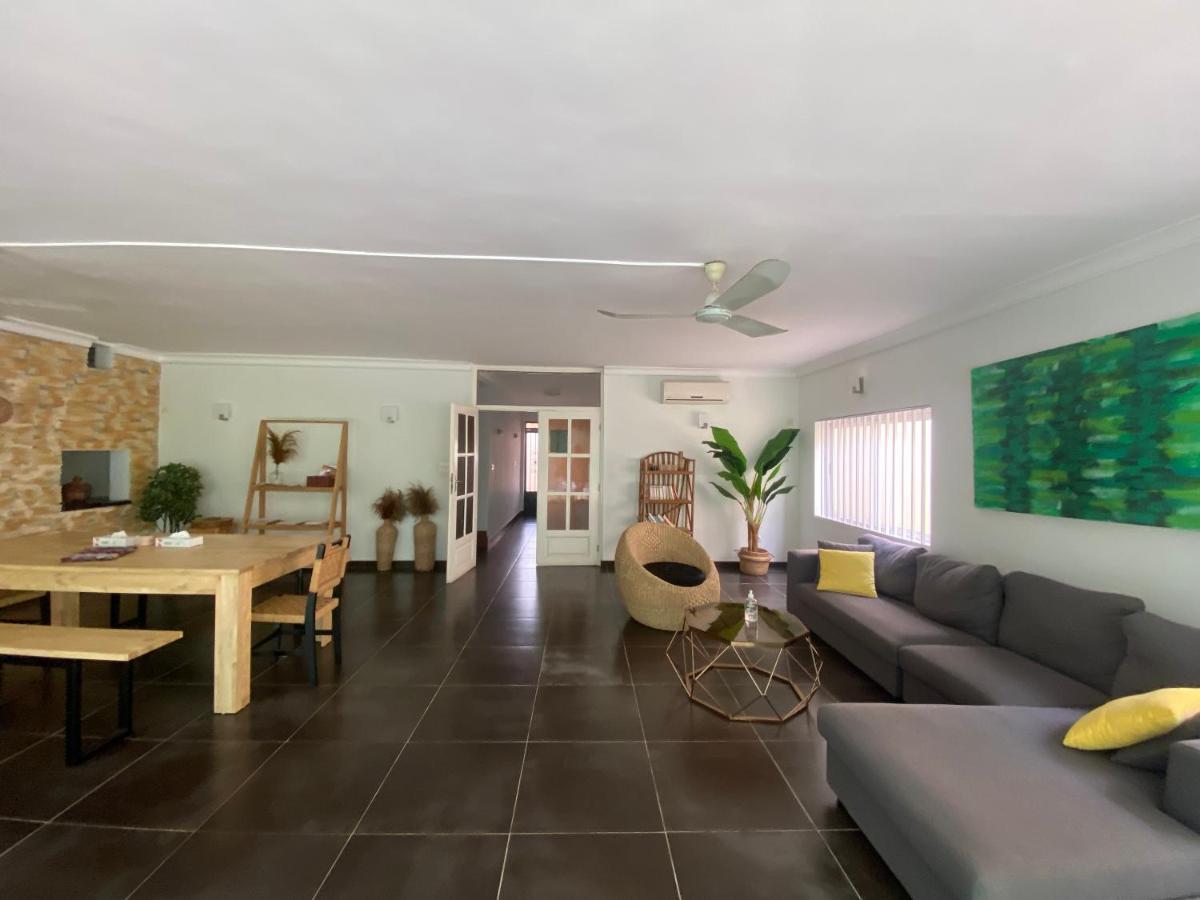 كوتونو L'Oasis Guesthouse المظهر الخارجي الصورة